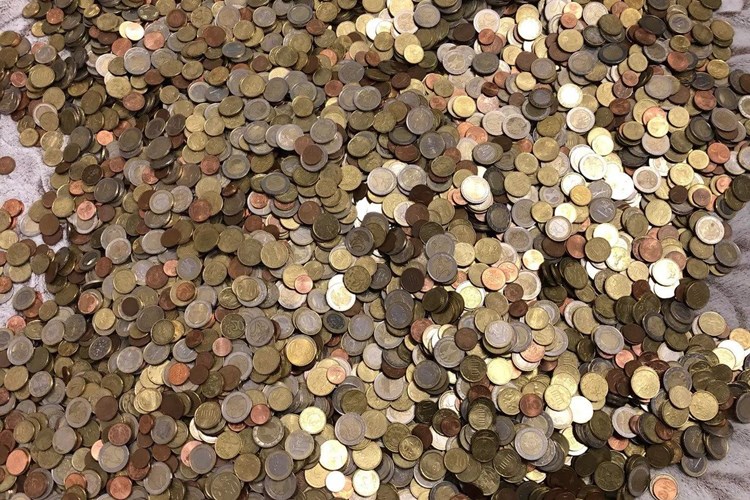 Bozuk Para Neyden Yapılır?