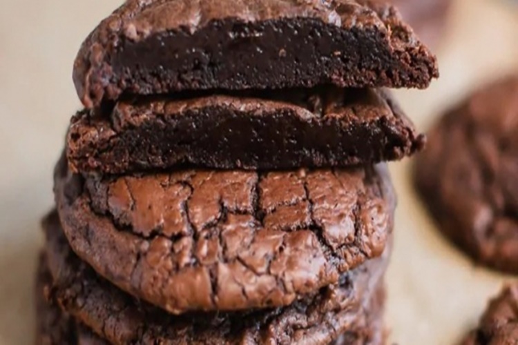 Browni Kurabiye Bir Gün Önceden Yapılır Mı?