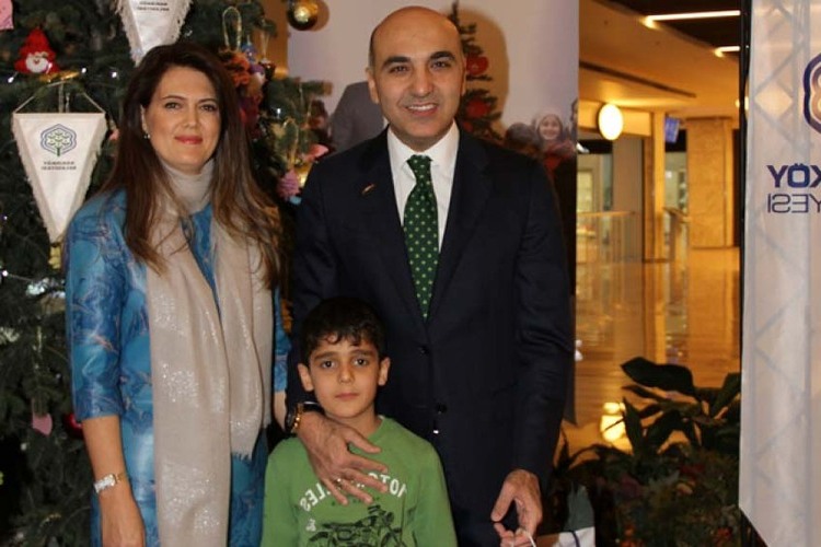 Bülent Kerimoğlu Gerçek Mesleği Ne?