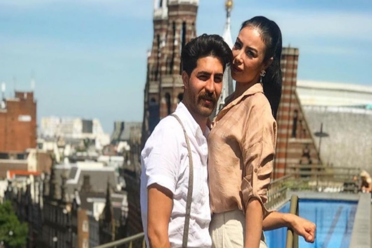 Burcu Önal Ajda Pekkan’ın Neyi? 