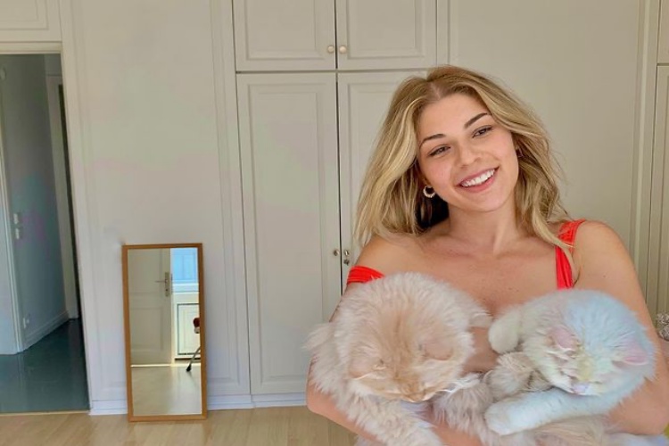 Buse Sinem İren Evli Mi?