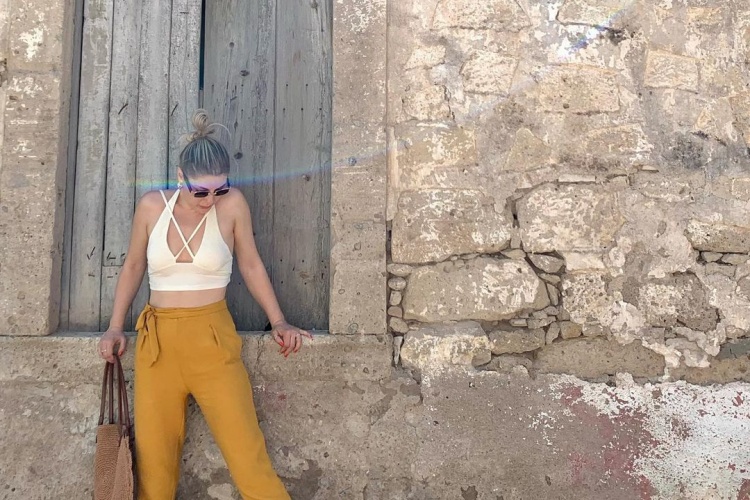 Buse Sinem İren Instagram Hesabı Nedir?