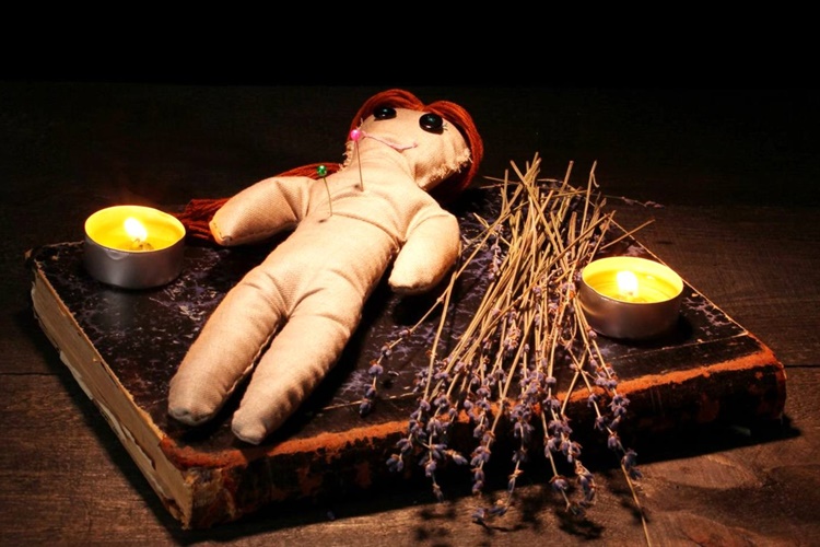 Büyü Nasıl Bulunur?