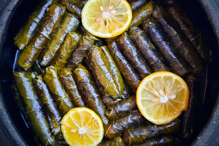 Buzluktan Çıkan Sarma Düdüklüde Kaç Dakikada Pişer?