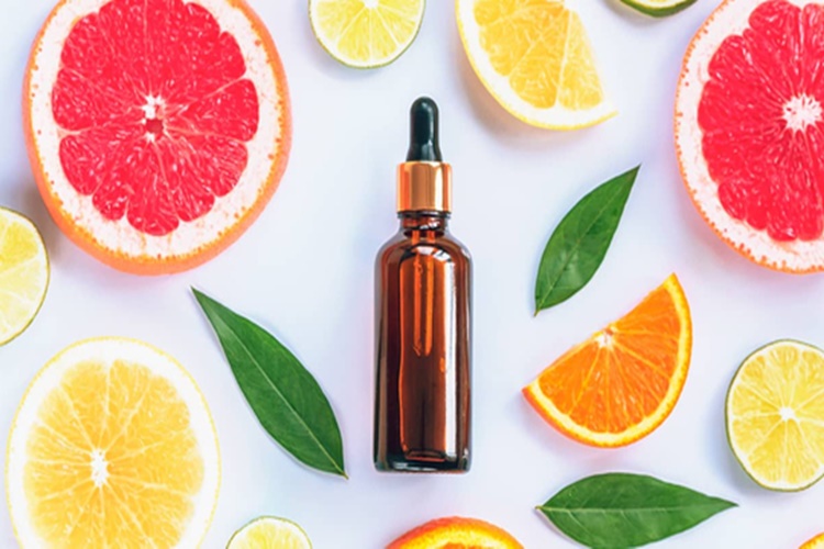 C Vitamini Serumu Yüzde Kaç Saat Kalmalı?