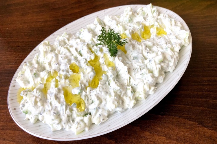 Cacık Hangi Yemekle Gider?