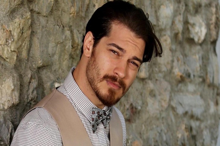 Çağatay Ulusoy Aslen Nereli?