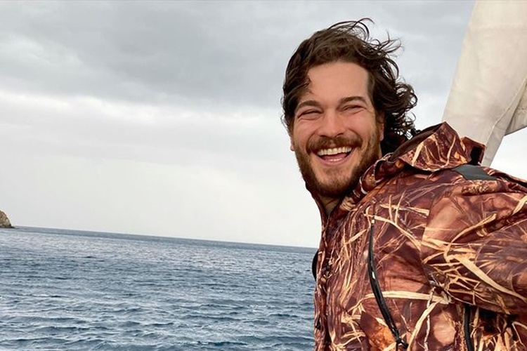 Çağatay Ulusoy’un Burnu Estetik Mi?