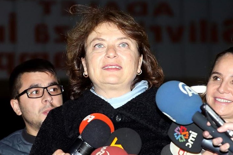 Can Dündar’ın Eşi Kimdir?