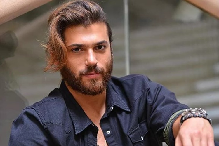 Can Yaman Kaç Yaşındadır?