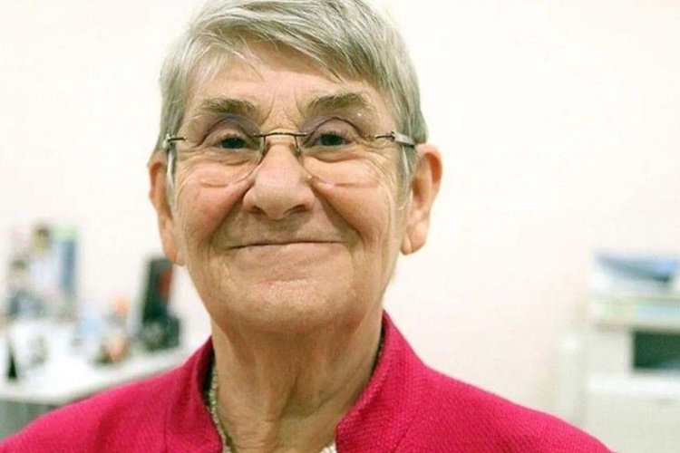Canan Karatay’ın Branşı Nedir?