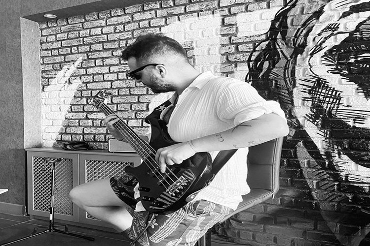 Candaş Tolga Işık Nasıl Ünlü Oldu?