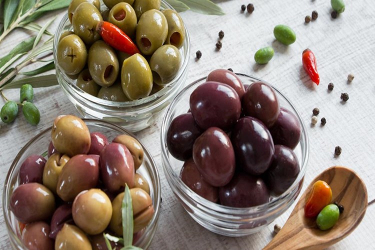 Candida Zeytin İyi Gelir Mi?