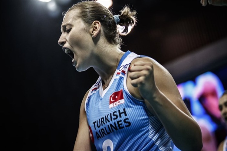 Cansu Özbay Boşandı Mı?