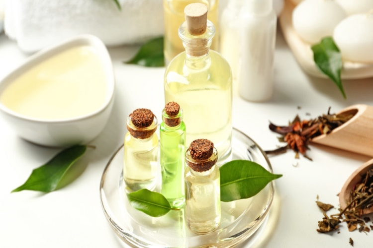Çay Ağacı Yağı Aktarda Bulunur Mu?