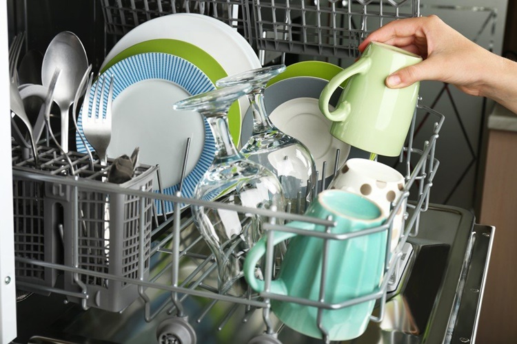 Çay Makinesi Bulaşık Makinesinde Yıkanır Mı?