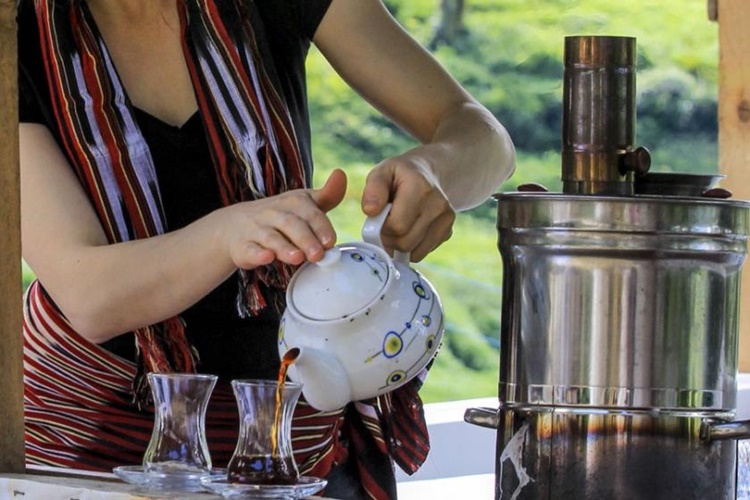 Çay Ocağında Çay Nasıl Demlenir?