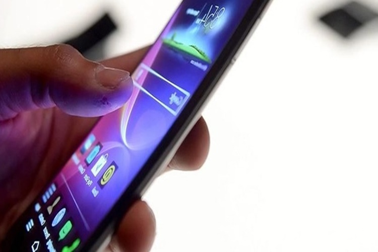 Cep Telefonları Ve İnternet Hakkında Merak Edilen Bilgiler