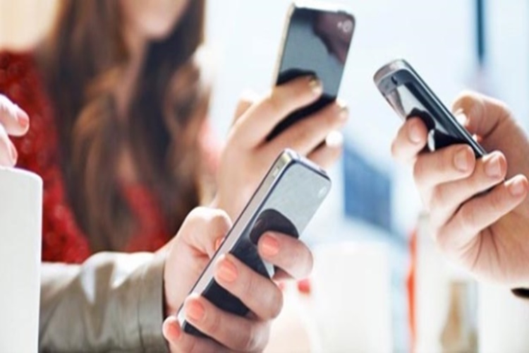 Cep Telefonu Kullanmak Hakkında Merak Edilen Bilgiler
