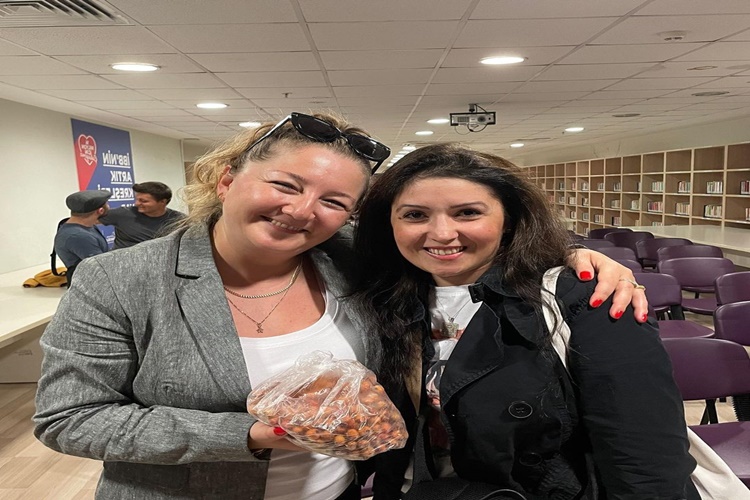Ceren Sungur Kaç Yaşındadır?