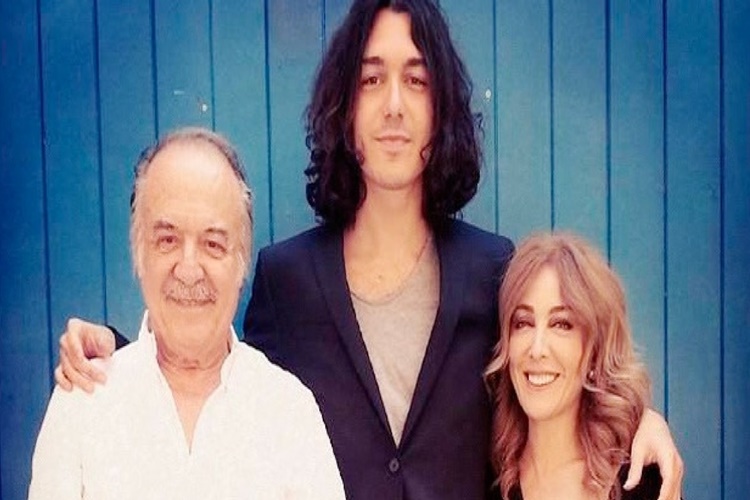 Çetin Tekindor Ve Zerrin Tekindor Çocukları Kimler?