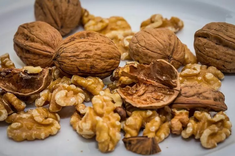 Cevizde Kafein Var Mı?