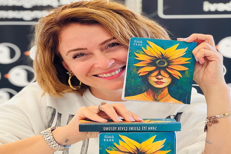 Ceyda Düvenci Filmleri Ve TV Dizileri Nelerdir?