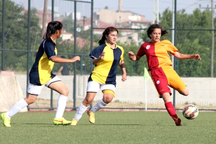 Ceyda Karagözoğlu Kaç Yaşında, Boyu Kaçtır, Nereli?