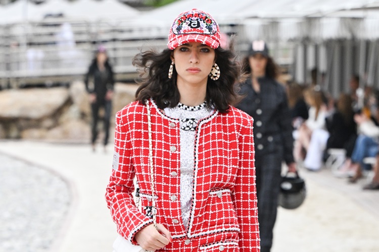 Chanel Bir Tasarım Markası Mıdır?