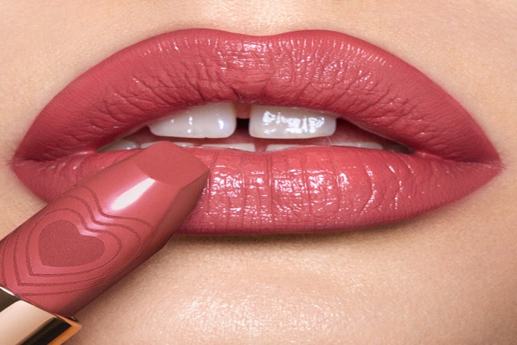 Charlotte Tilbury Türkiye’de Nerede Satılır?