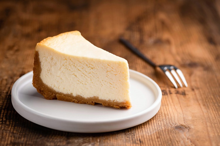 Cheesecake Katı Olursa Ne Yapılır?