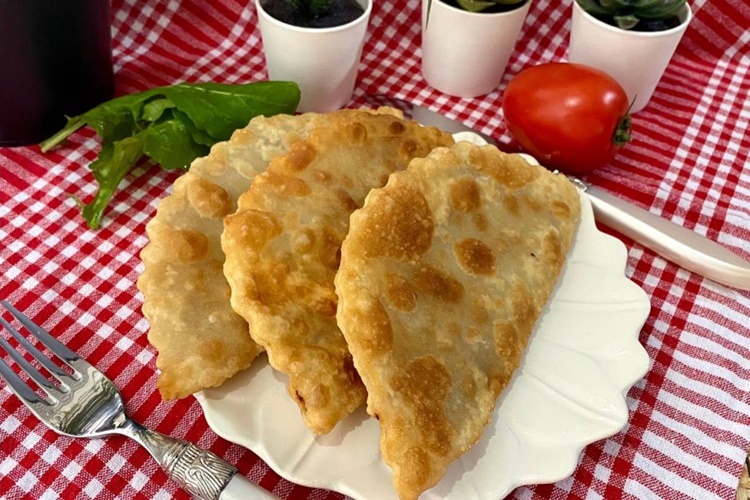 Çiğ Börek Neden Sert Olur?