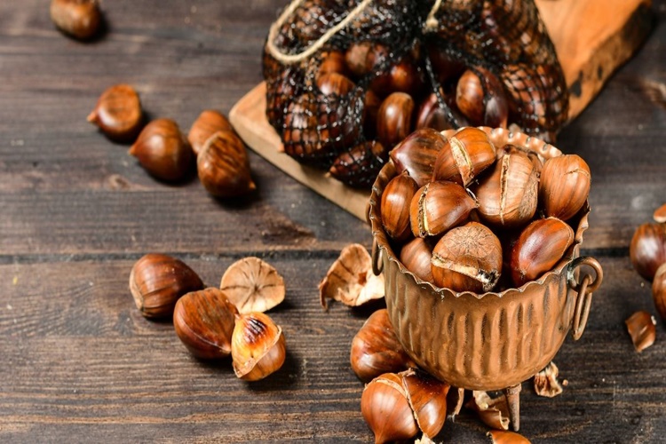 Çiğ Kestane Mideye Dokunur Mu?
