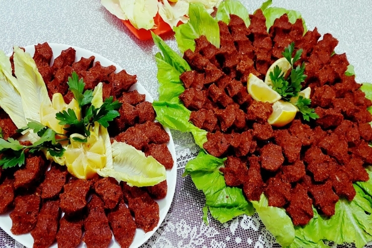 Çiğ Köfte Evde Nasıl Yapılır?