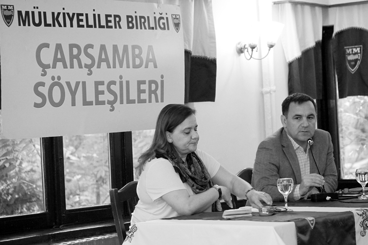 Çiğdem Toker Kaç Yaşında?