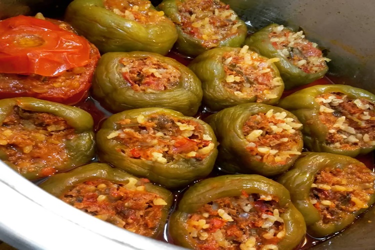 Ciğer Kavurmaya Sarımsak Konur Mu?