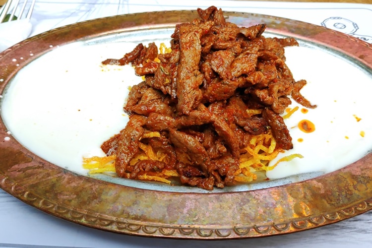 Çökertme Kebabı Hangi Etten Yapılır?
