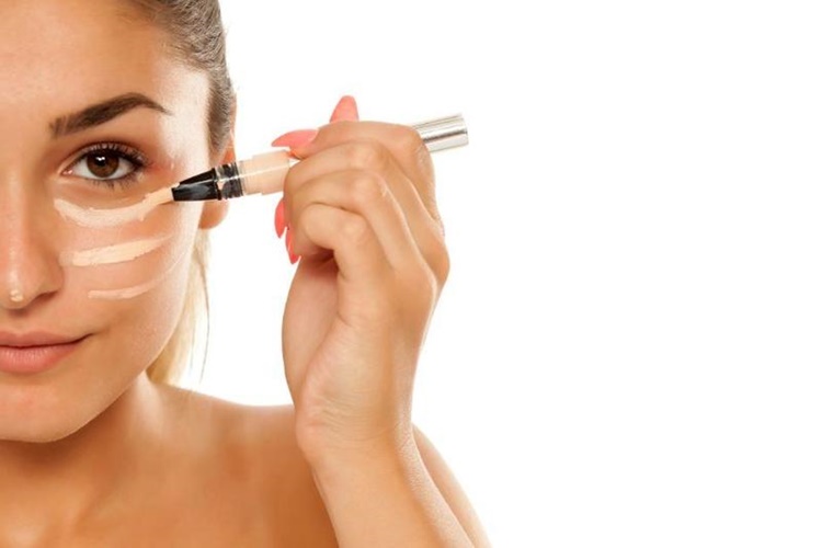 Concealer Altına Ne Sürülür?