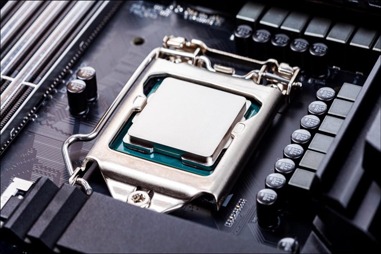 CPU Nereye Takılır?