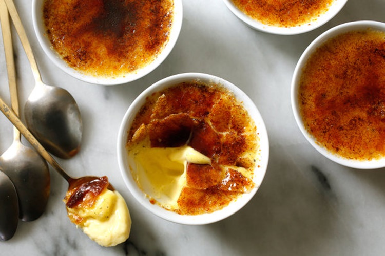 Crème Brûlée (Krem Brule) Nasıl Yapılır? 