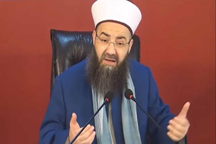 Cübbeli Ahmet Hoca Aslen Nereli?