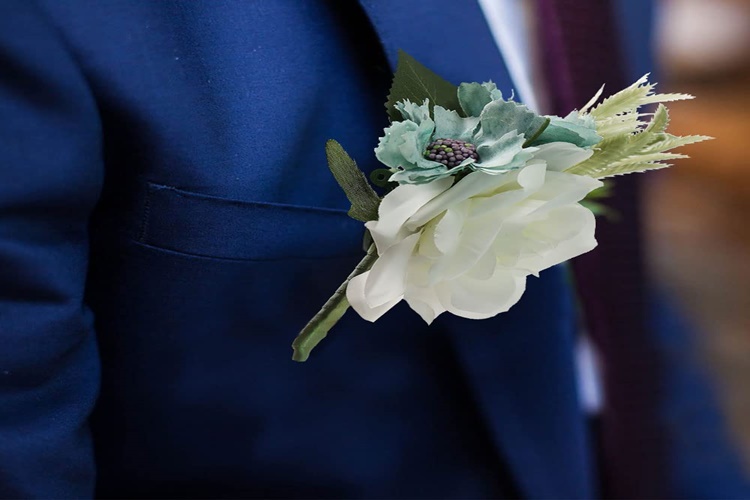 Damat Bohçası Bakım Setinde Neler Olur?