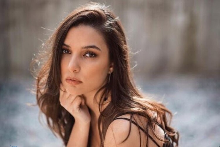 Damla Colbay Nasıl Oyuncu Oldu?