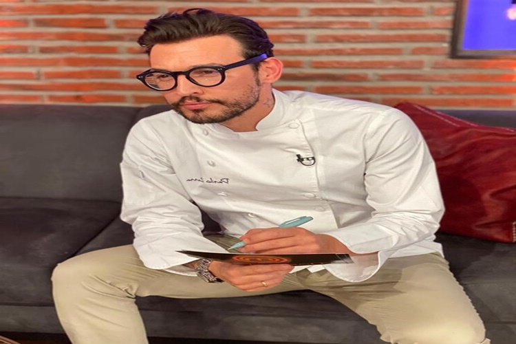 Danilo Zanna Hangi Dine Mensup?