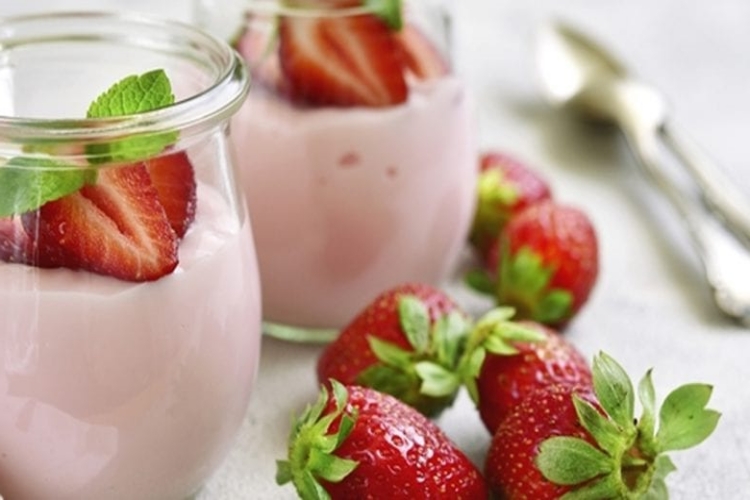 Danone Meyveli Yoğurt Bebeklere Ne Zaman Verilir?
