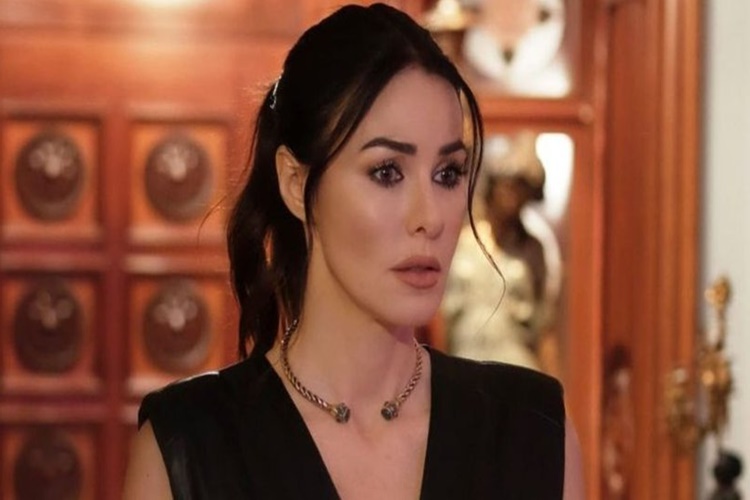 Defne Samyeli Babası Kimdir?