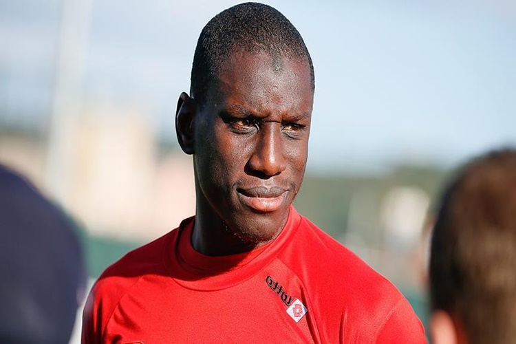 Demba Ba Hangi Dine Mensup?