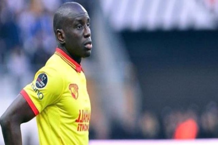 Demba Ba Kariyeri Nedir?