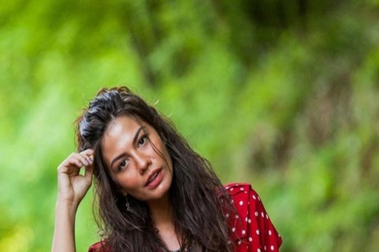 Demet Özdemir Ne Kadar Kazanıyor?