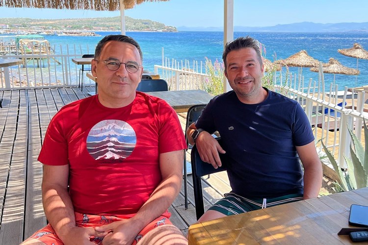 Deniz Zeyrek Nerede Çalışıyor?